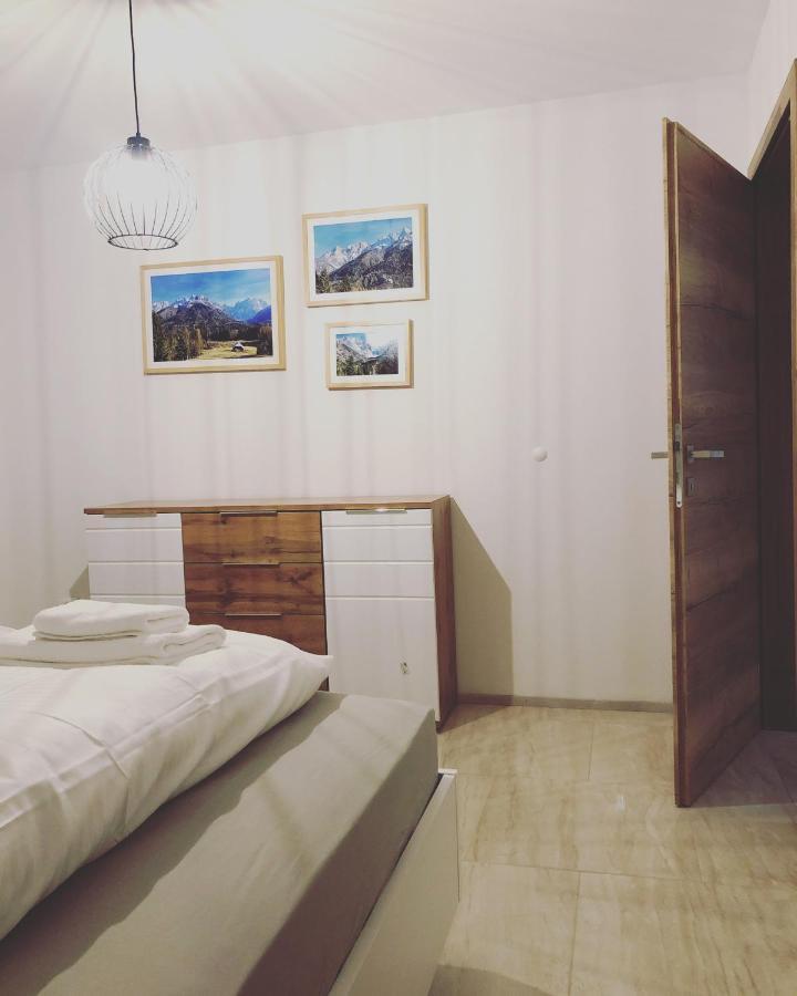 Alps Apartments Kranjska Gora Buitenkant foto